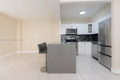 300 NW 42nd Ave #411, Miami, FL 33126 - Photo 6