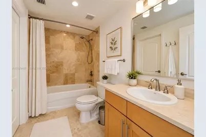 945 Michigan Ave #5, Miami Beach, FL 33139 - Photo 8