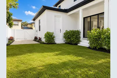 2925 13th St N, Saint Petersburg, FL 33704 - Photo 26