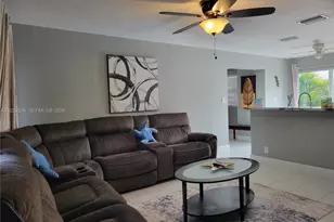 2560 NE 8th Terrace, Pompano Beach, FL 33064 - Photo 10