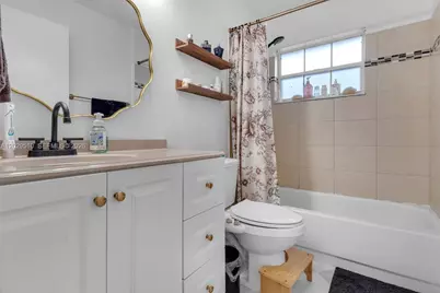 17953 SW 11th St, Pembroke Pines, FL 33029 - Photo 20