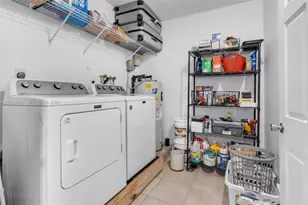 17953 SW 11th St, Pembroke Pines, FL 33029 - Photo 22