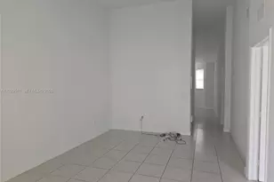 1658 SE 28th Ct, Homestead, FL 33035 - Photo 2