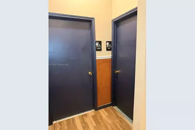 7462 Royal Palm Blvd, Margate, FL 33063 - Photo 12