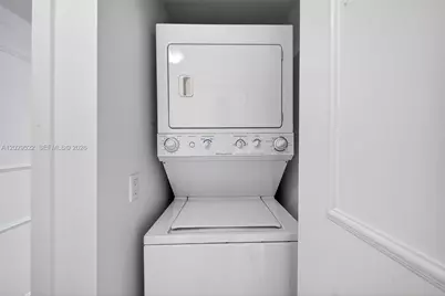 325 S Biscayne Blvd #2219, Miami, FL 33131 - Photo 18