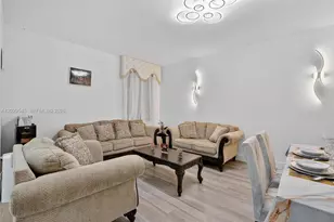 8904 SW 19th St, Miramar, FL 33025 - Photo 8