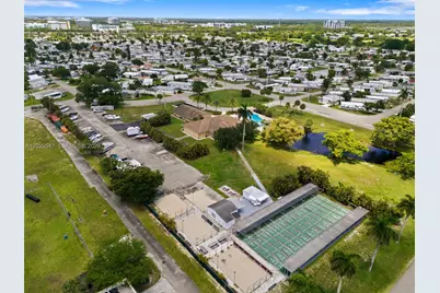 8520 SW 21st Ct, Davie, FL 33324 - Photo 24