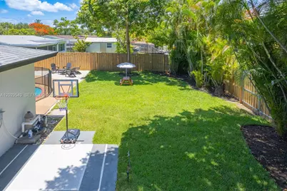 4407 W Park Rd, Hollywood, FL 33021 - Photo 48