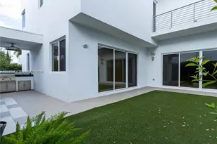 7480 NW 99th Ave, Doral, FL 33178 - Photo 6