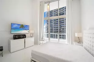 475 Brickell Ave, Miami, FL 33131 - Photo 16