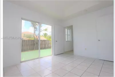 200 NW 114th Ave #22-101, Sweetwater, FL 33172 - Photo 4