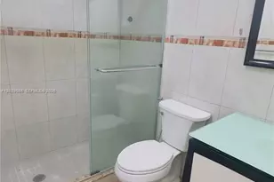2036 NE 167th St, North Miami Beach, FL 33162 - Photo 20