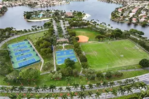 10750 NW 66th St, Doral, FL 33178 - Photo 26