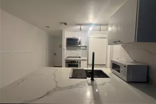 50 Biscayne Blvd, Miami, FL 33132 - Photo 6