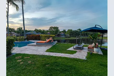 2458 Provence Ct, Weston, FL 33327 - Photo 96