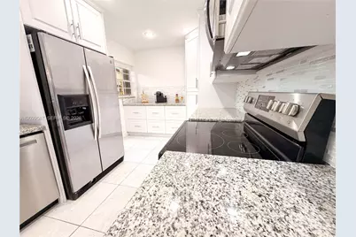 16295 Laurel Dr #2, Weston, FL 33326 - Photo 40