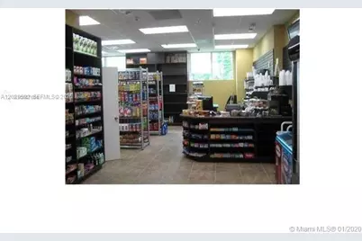 1900 N Bayshore Dr #3517, Miami, FL 33132 - Photo 12