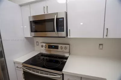 3755 NE 167th St #8, North Miami Beach, FL 33160 - Photo 10