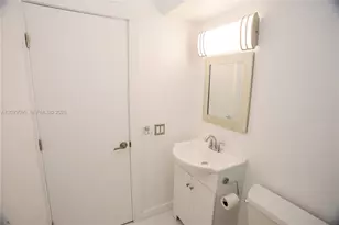3755 NE 167th St, North Miami Beach, FL 33160 - Photo 16