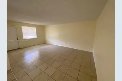 2400 NE 188th St #2404, Miami, FL 33180 - Photo 2