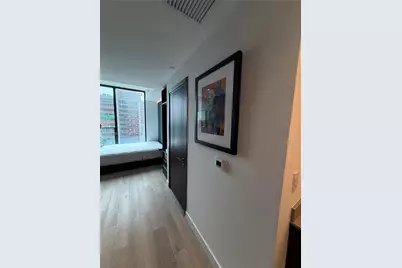 20 NE 11th St #3306B, Miami, FL 33132 - Photo 10