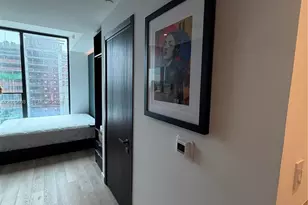 20 NE 11th St, Miami, FL 33132 - Photo 10
