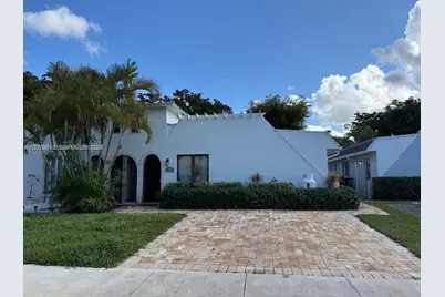 824 SW 12 Place #0, Fort Lauderdale, FL 33315 - Photo 1