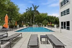 340 Sunset Dr, Fort Lauderdale, FL 33301 - Photo 36