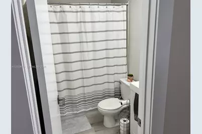 17835 SW 10th Ct, Pembroke Pines, FL 33029 - Photo 14