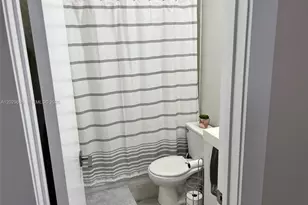17835 SW 10th Ct, Pembroke Pines, FL 33029 - Photo 14