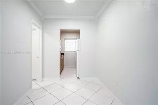 7640 Carlyle Ave, Miami Beach, FL 33141 - Photo 6