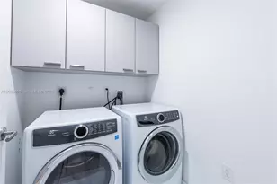 851 NE 1st Ave, Miami, FL 33132 - Photo 16