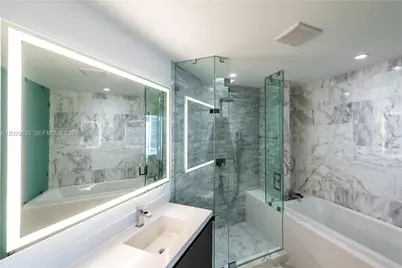851 NE 1st Ave #1705, Miami, FL 33132 - Photo 12