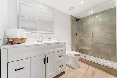 3141 NW 47th Ter #121, Lauderdale Lakes, FL 33319 - Photo 4