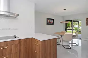 661 Kensington Pl, Wilton Manors, FL 33305 - Photo 26