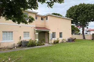18774 SW 100th Ave, Cutler Bay, FL 33157 - Photo 2