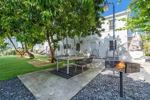 415 75th St, Miami Beach, FL 33141 - Photo 28