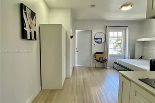 415 75th St, Miami Beach, FL 33141 - Photo 20