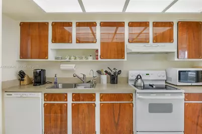 2200 S Ocean Ln #808, Fort Lauderdale, FL 33316 - Photo 6
