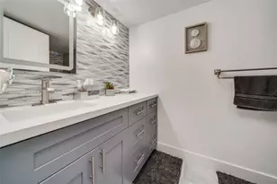 1201 S Ocean Dr, Hollywood, FL 33019 - Photo 20