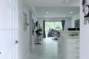 1100 Hillcrest Ct, Hollywood, FL 33021 - Photo 2