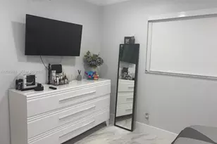 1100 Hillcrest Ct, Hollywood, FL 33021 - Photo 22