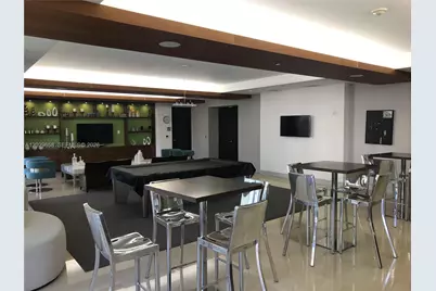55 SE 6th St #4000, Miami, FL 33131 - Photo 10