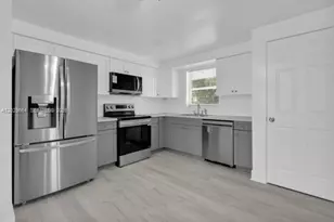18634 Goodman Cir, Port Charlotte, FL 33948 - Photo 26