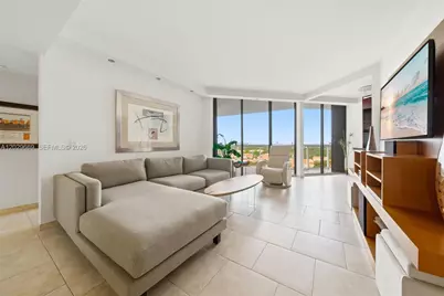 3610 Yacht Club Dr #1115, Aventura, FL 33180 - Photo 1