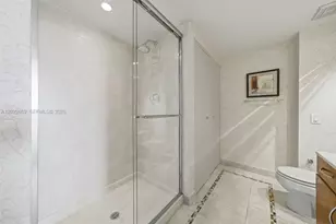 3610 Yacht Club Dr, Aventura, FL 33180 - Photo 30