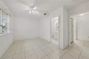 8185 NW 8th St, Miami, FL 33126 - Photo 14