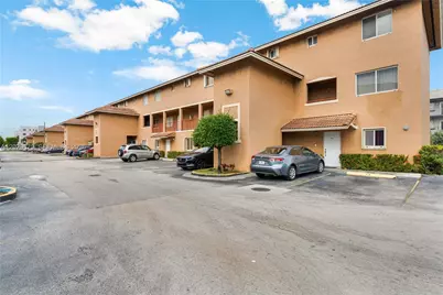 8185 NW 8th St #F5, Miami, FL 33126 - Photo 2