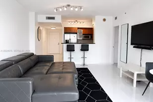 325 S Biscayne Blvd, Miami, FL 33131 - Photo 4