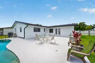 9605 SW 187th St, Cutler Bay, FL 33157 - Photo 30